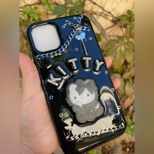 Sanrio Hello Kitty Chain Jewelled Phone Case for IPhone 11🐈‍⬛